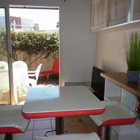 Samaria 3 Pieces Mezzanine Cap D'agde Agde