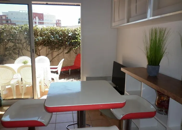 Samaria 3 Pieces Mezzanine Cap D'agde Agde